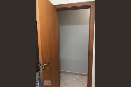 Casa à venda com 150m², 3 quartos e 2 vagas Casa à venda com 150m², 3 quartos e 2 vagasBanheiro Social 2