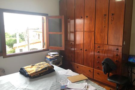 Casa à venda com 150m², 3 quartos e 2 vagas Casa à venda com 150m², 3 quartos e 2 vagasSuíte