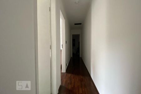 Casa à venda com 150m², 3 quartos e 2 vagas Casa à venda com 150m², 3 quartos e 2 vagasCorredor