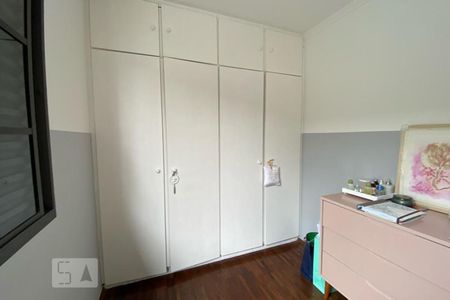 Casa à venda com 150m², 3 quartos e 2 vagas Casa à venda com 150m², 3 quartos e 2 vagasQuarto 2