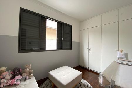 Casa à venda com 150m², 3 quartos e 2 vagas Casa à venda com 150m², 3 quartos e 2 vagasQuarto 2