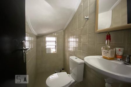 Casa à venda com 150m², 3 quartos e 2 vagas Casa à venda com 150m², 3 quartos e 2 vagasLavabo