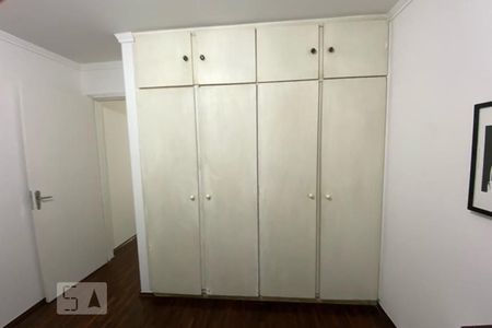 Casa à venda com 150m², 3 quartos e 2 vagas Casa à venda com 150m², 3 quartos e 2 vagasQuarto 3 - Armários