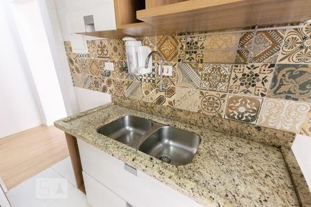 Apartamento para alugar com 80m², 2 quartos e 1 vagaCozinha - Torneira