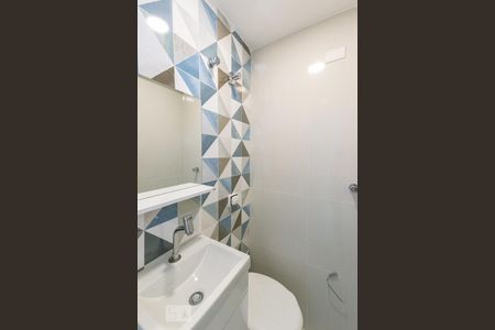 Apartamento para alugar com 80m², 2 quartos e 1 vagaBanheiro de Serviço