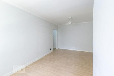 Sala de apartamento para alugar com 2 quartos, 80m² em Moema, São Paulo