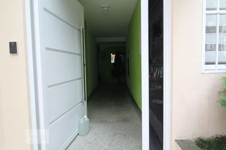 Apartamento à venda com 76m², 2 quartos e 1 vagaHall social