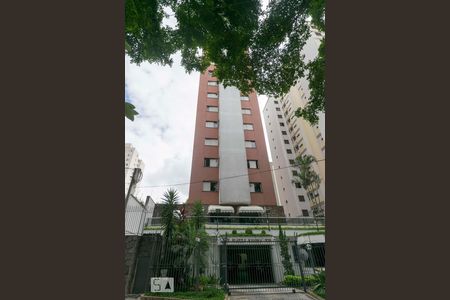 Apartamento à venda com 140m², 4 quartos e 2 vagasFachad