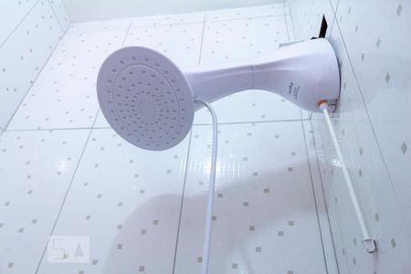 Casa de condomínio para alugar com 48m², 1 quarto e sem vagaBanheiro