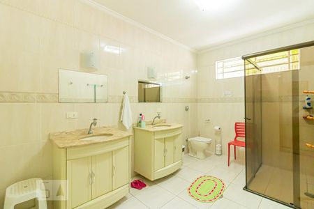 Casa à venda com 280m², 3 quartos e 6 vagas Casa à venda com 280m², 3 quartos e 6 vagasBanheiro da Suite