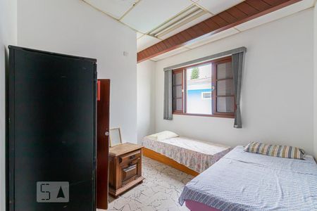 Casa à venda com 280m², 3 quartos e 6 vagas Casa à venda com 280m², 3 quartos e 6 vagasQuarto de Serviço