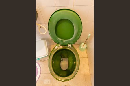 Casa à venda com 280m², 3 quartos e 6 vagas Casa à venda com 280m², 3 quartos e 6 vagasLavabo