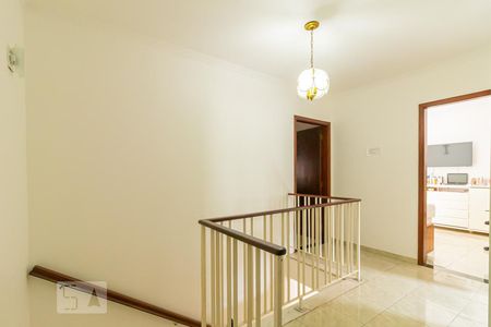 Casa à venda com 280m², 3 quartos e 6 vagas Casa à venda com 280m², 3 quartos e 6 vagasCorredor dos Quartos