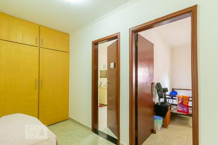 Casa à venda com 280m², 3 quartos e 6 vagas Casa à venda com 280m², 3 quartos e 6 vagasCloset da Suite