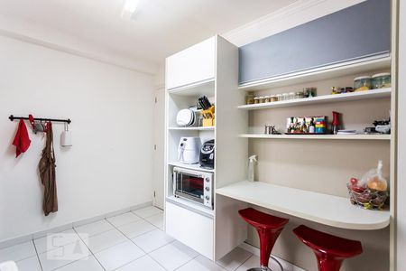 Apartamento à venda com 121m², 2 quartos e 2 vagas Apartamento à venda com 121m², 2 quartos e 2 vagasCozinha