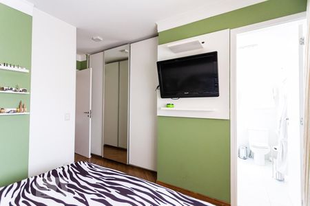 Apartamento à venda com 121m², 2 quartos e 2 vagas Apartamento à venda com 121m², 2 quartos e 2 vagasSuite 1