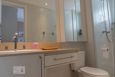 Apartamento à venda com 144m², 3 quartos e 3 vagasBanheiro da Suíte 2