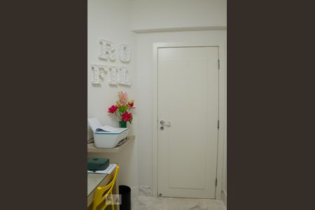 Apartamento à venda com 400m², 4 quartos e 6 vagasEscritório 2