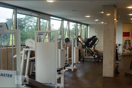 Apartamento à venda com 400m², 4 quartos e 6 vagasAcademia