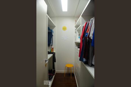 Apartamento à venda com 400m², 4 quartos e 6 vagasCloset da suíte 1