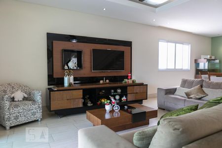 Sala de casa para alugar com 2 quartos, 330m² em Vila Belmiro, Santos