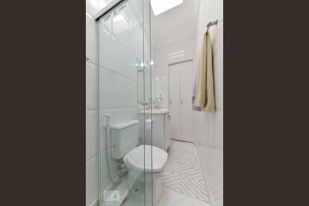 Casa à venda com 280m², 3 quartos e 3 vagas Casa à venda com 280m², 3 quartos e 3 vagasBanheiro da Suíte 1