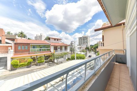 Casa à venda com 280m², 3 quartos e 3 vagas Casa à venda com 280m², 3 quartos e 3 vagasVaranda Suíte 1 e 2