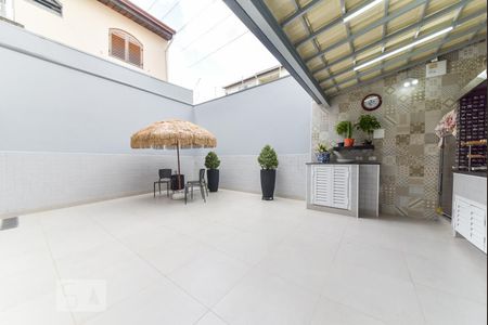 Casa à venda com 280m², 3 quartos e 3 vagas Casa à venda com 280m², 3 quartos e 3 vagasÁrea Externa - Solarium