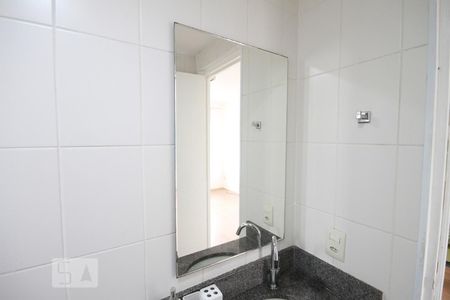 Banheiro de apartamento para alugar com 1 quarto, 34m² em Cambuci, São Paulo