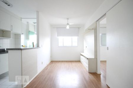 Sala de apartamento para alugar com 1 quarto, 34m² em Cambuci, São Paulo