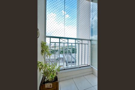 varanda de apartamento à venda com 2 quartos, 61m² em Água Branca, São Paulo