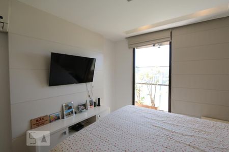 Apartamento à venda com 172m², 3 quartos e 2 vagasQuarto suite 2