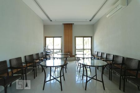 Apartamento à venda com 172m², 3 quartos e 2 vagasÁrea comum - Salão de festas