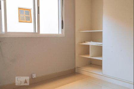 Quarto 2 de casa para alugar com 2 quartos, 78m² em Olaria, Canoas