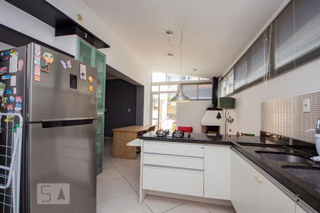 Apartamento à venda com 96m², 2 quartos e sem vaga Apartamento à venda com 96m², 2 quartos e sem vagacozinha