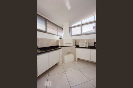 Apartamento à venda com 96m², 2 quartos e sem vaga Apartamento à venda com 96m², 2 quartos e sem vagacozinha