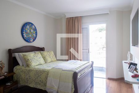 Casa à venda com 200m², 3 quartos e 4 vagas Casa à venda com 200m², 3 quartos e 4 vagasQuarto 1 suite