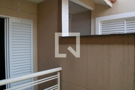 Casa à venda com 200m², 3 quartos e 4 vagas Casa à venda com 200m², 3 quartos e 4 vagasVista Quarto 2 suite