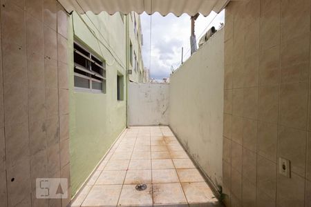 Apartamento para alugar com 76m², 2 quartos e 1 vagaÁrea de Serviço