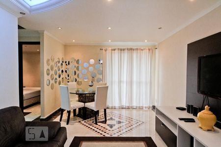 Sala de apartamento para alugar com 2 quartos, 75m² em City América, São Paulo