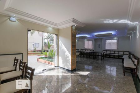 Apartamento à venda com 70m², 3 quartos e 1 vaga Apartamento à venda com 70m², 3 quartos e 1 vagaSalão de Festas