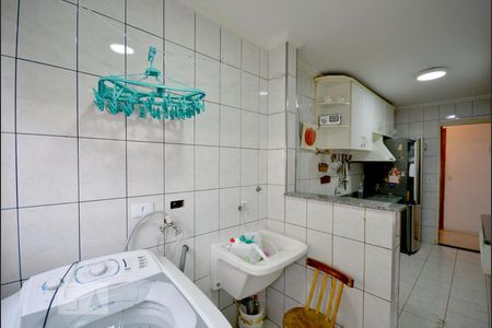 Apartamento à venda com 70m², 3 quartos e 1 vaga Apartamento à venda com 70m², 3 quartos e 1 vagaArea de Serviço