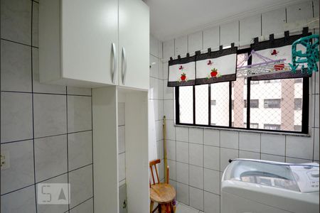 Apartamento à venda com 70m², 3 quartos e 1 vaga Apartamento à venda com 70m², 3 quartos e 1 vagaArea de Serviço