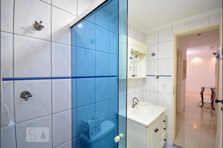 Apartamento à venda com 70m², 3 quartos e 1 vaga Apartamento à venda com 70m², 3 quartos e 1 vagaBanheiro Social