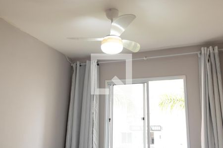 Quarto 1 de apartamento para alugar com 2 quartos, 43m² em São Cristóvão, Rio de Janeiro