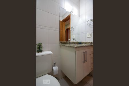 Apartamento à venda com 84m², 3 quartos e 2 vagas Apartamento à venda com 84m², 3 quartos e 2 vagasBanheiro