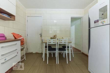 Casa à venda com 150m², 2 quartos e 2 vagasCozinha