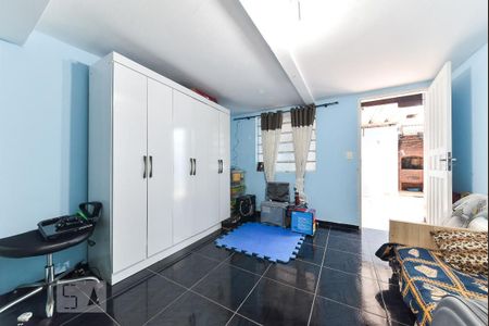 Casa à venda com 150m², 2 quartos e 2 vagasEdícula