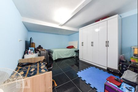 Casa à venda com 150m², 2 quartos e 2 vagasEdícula