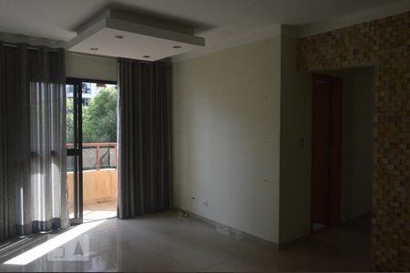 Sala de apartamento para alugar com 3 quartos, 86m² em Jardim Leonor Mendes de Barros, São Paulo